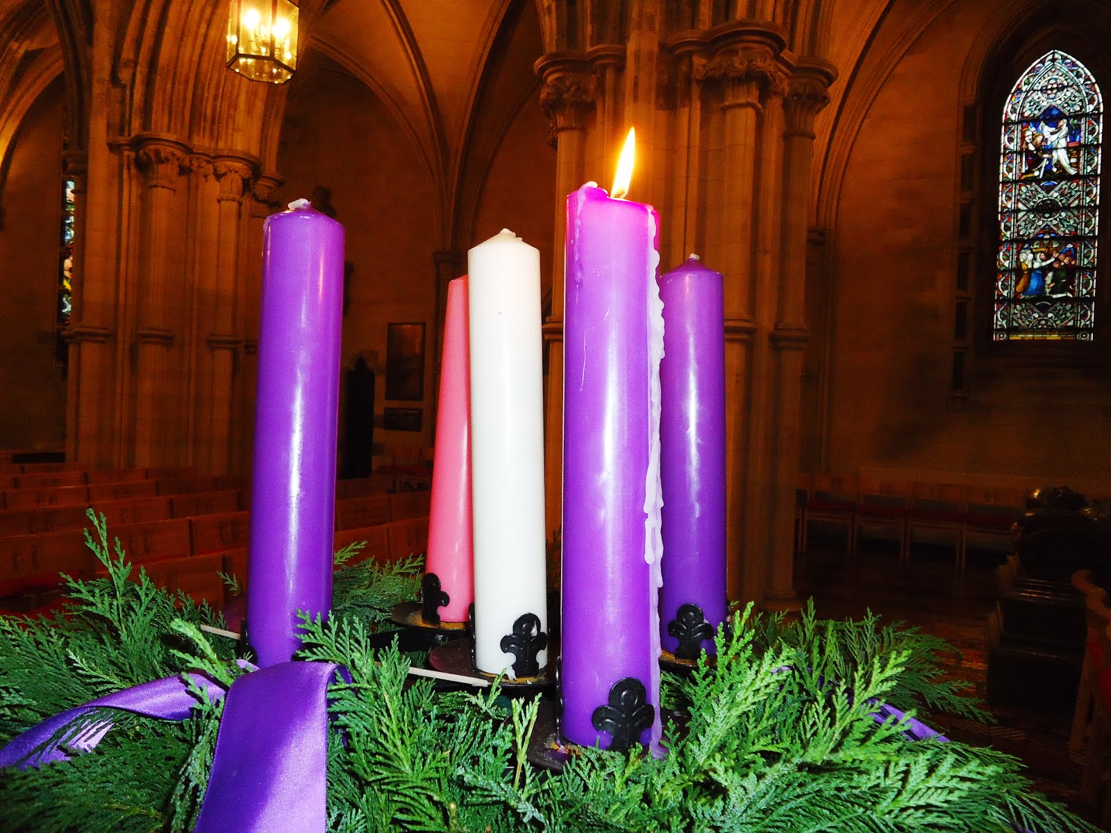 Advent Candle Lighting at Home Bradford UCC